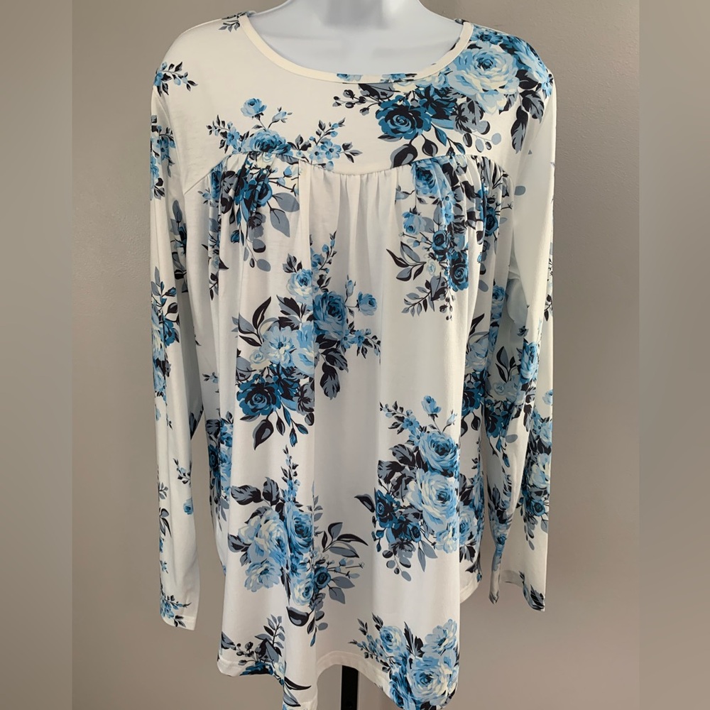 NWT Fantaslook White Long Sleeve Floral Top with Blue Roses